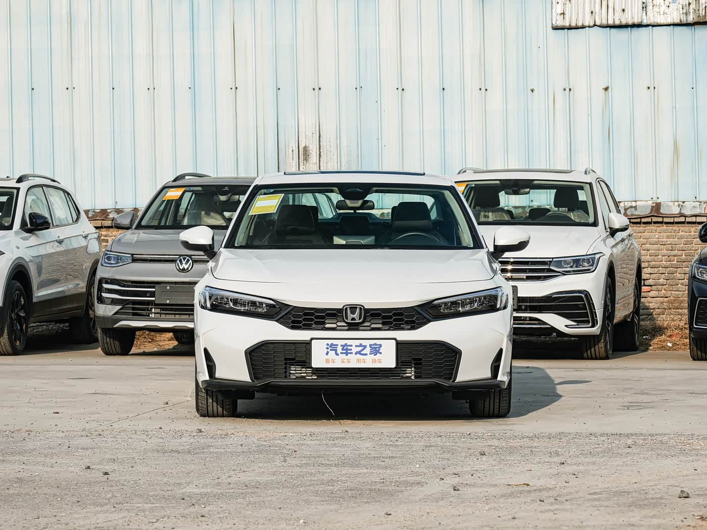HONDA CIVIC — фото 2