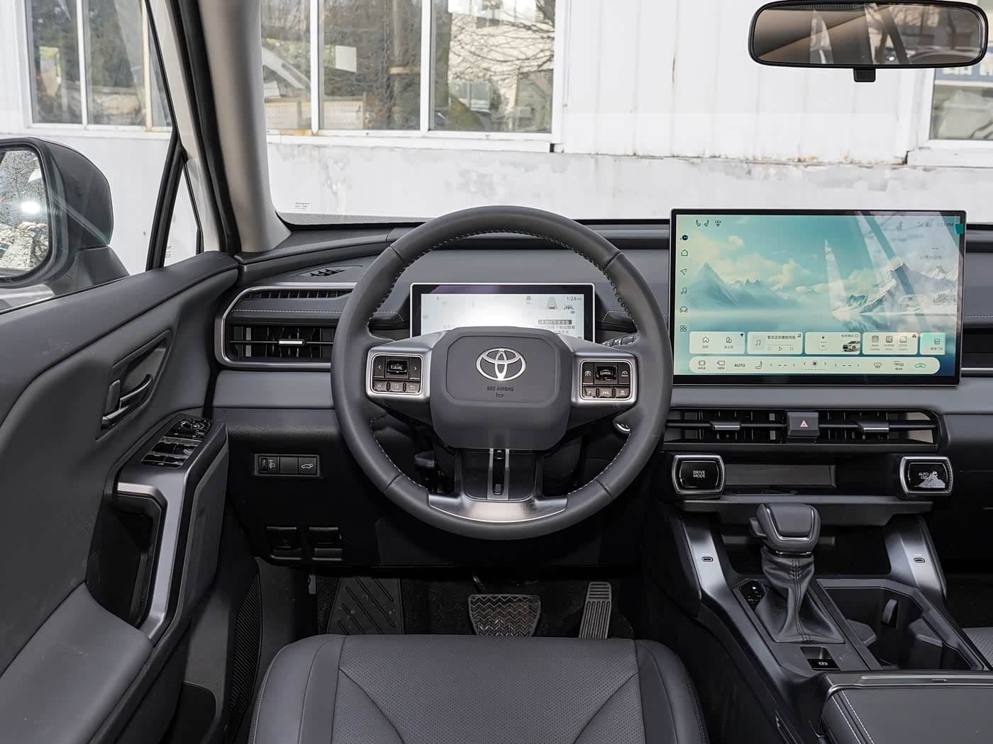 TOYOTA RAV 4