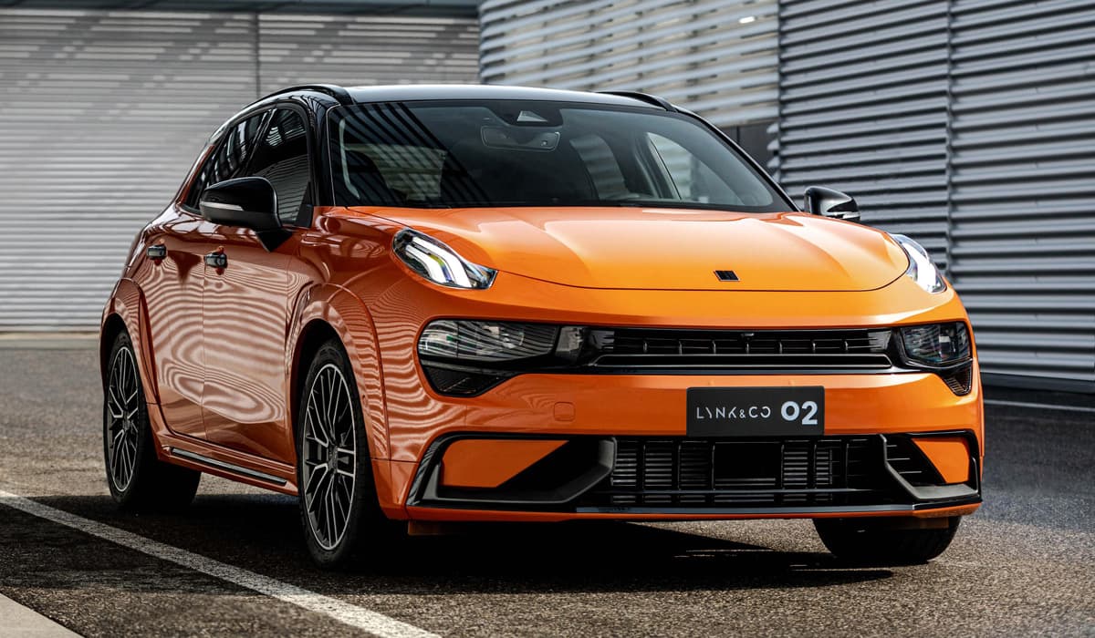 LYNK & CO 02 Hatchback