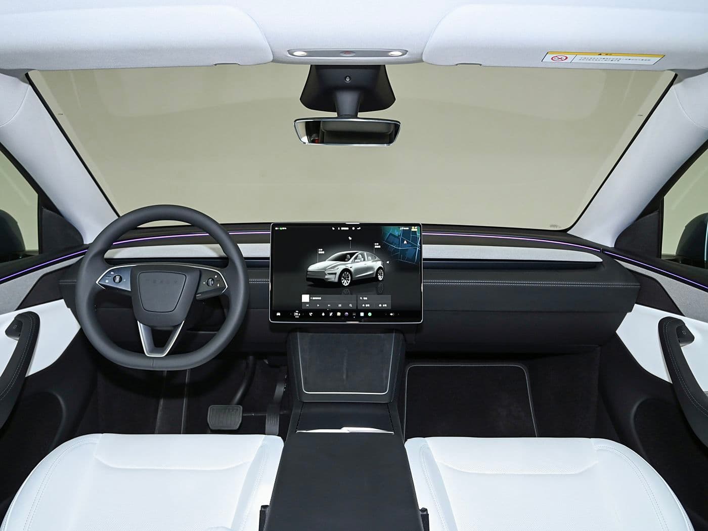 TESLA MODEL Y — фото 6