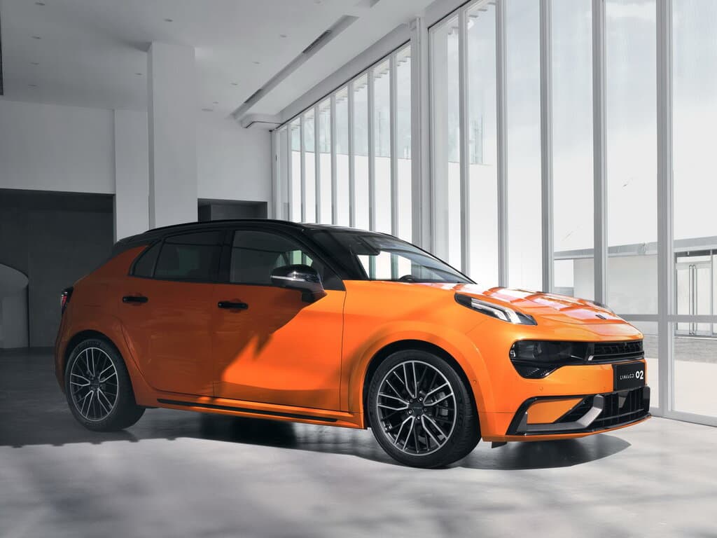 LYNK & CO 02 Hatchback — фото 3