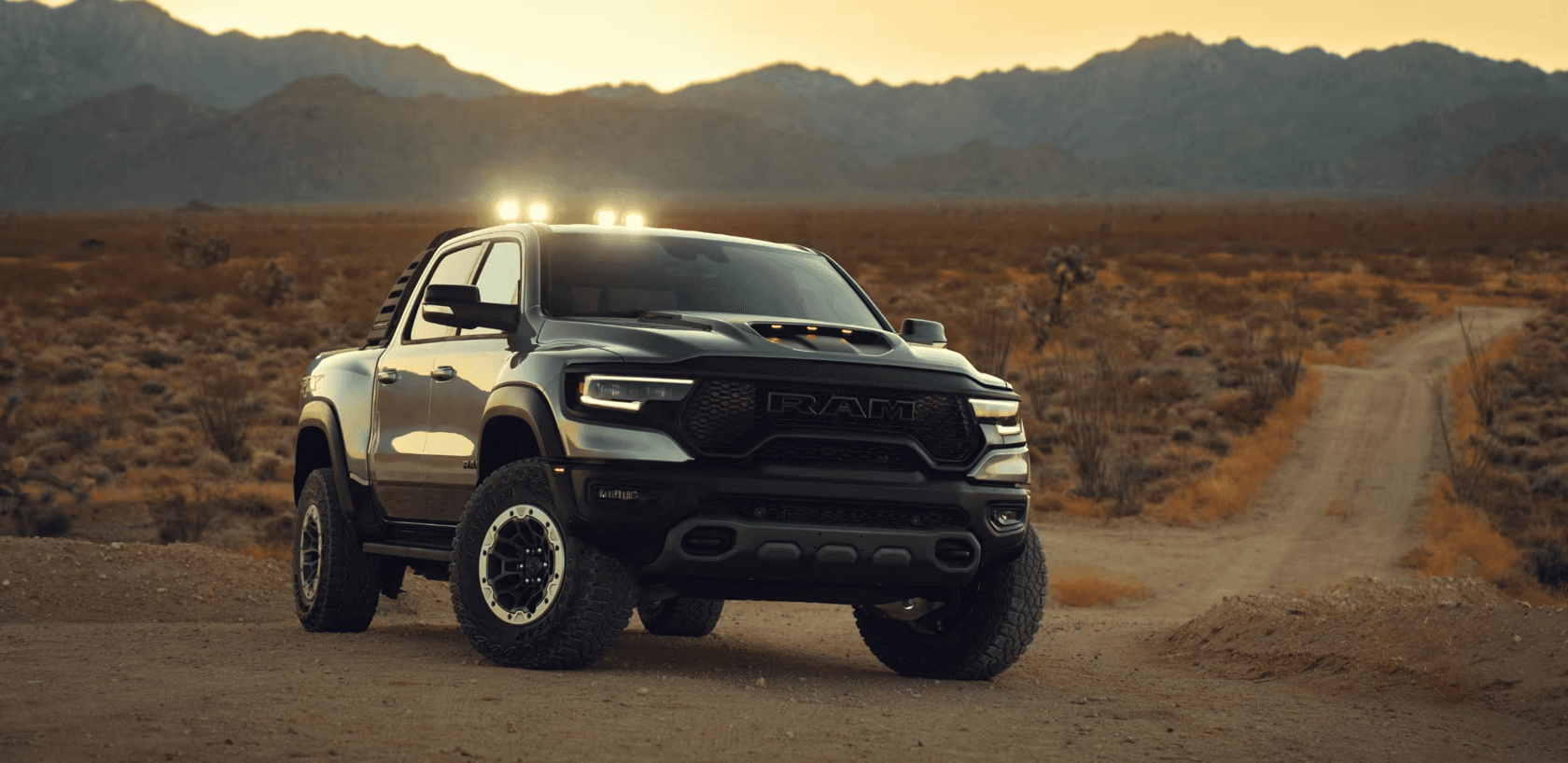DODGE RAM TRX — фото 8