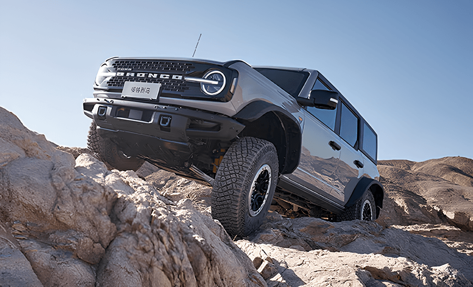 FORD BRONCO