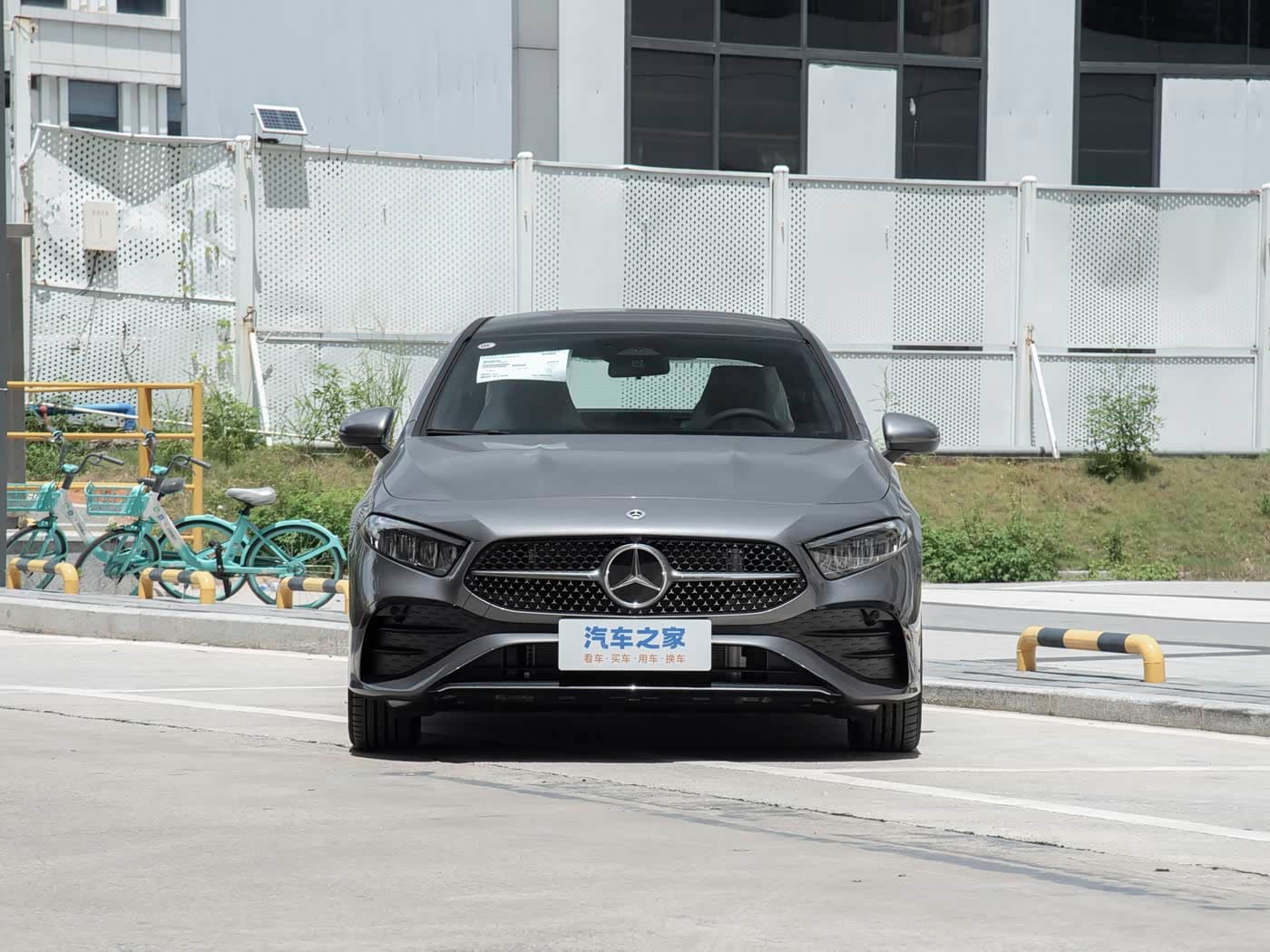 MERCEDES-BENZ A-Class — фото 2